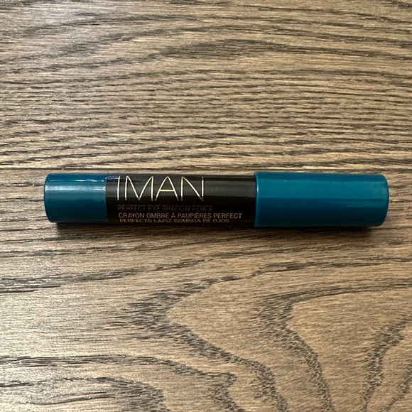NWT IMAN Eyeshadow Pencil - Bold Teal - Picture 1 of 1
